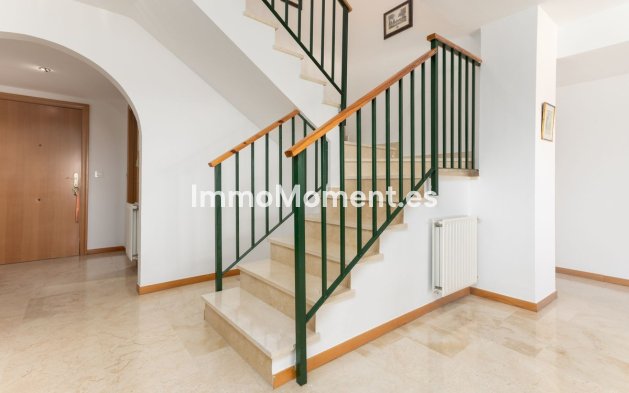 Resale - Apartment - Marbella - Guadalmina Alta