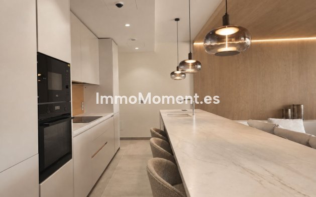 Revente - Appartement - Fuengirola - Higueron