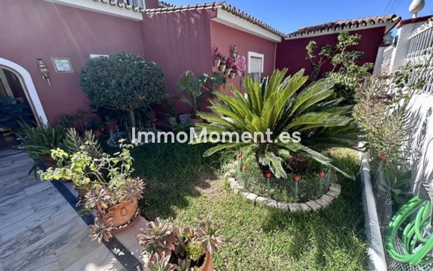 Wiederverkauf - Freistehende Villa - Marbella - Marbella Centro