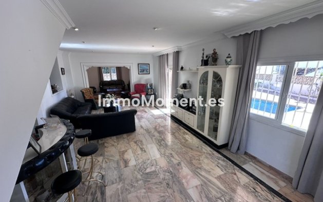 Wiederverkauf - Freistehende Villa - Marbella - Marbella Centro