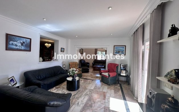 Wiederverkauf - Freistehende Villa - Marbella - Marbella Centro
