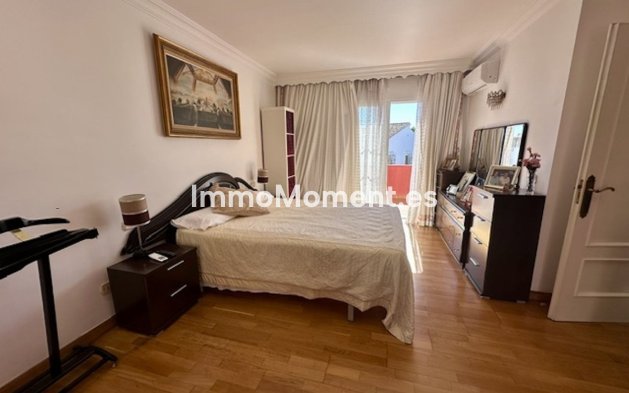 Wiederverkauf - Freistehende Villa - Marbella - Marbella Centro