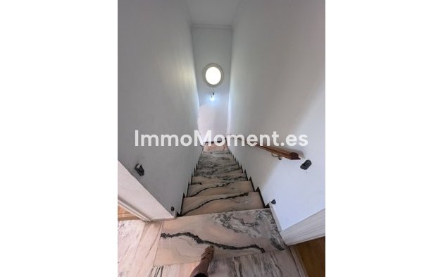 Wiederverkauf - Freistehende Villa - Marbella - Marbella Centro
