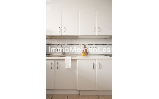 Resale - Apartment - Fuengirola - Fuengirola Centro