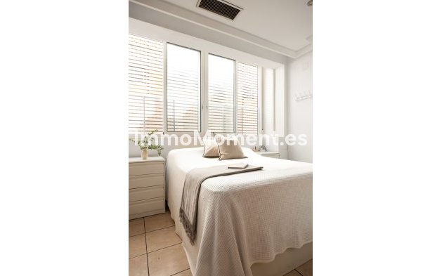 Resale - Apartment - Fuengirola - Fuengirola Centro