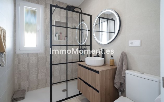 Resale - Detached villa - Benalmadena - Benalmadena Costa