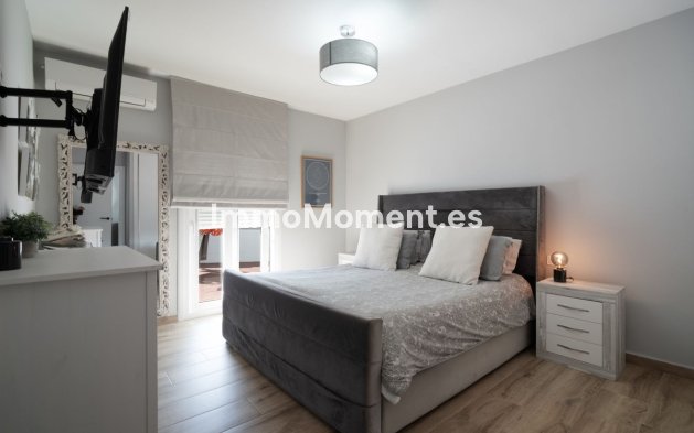 Resale - Detached villa - Benalmadena - Benalmadena Costa