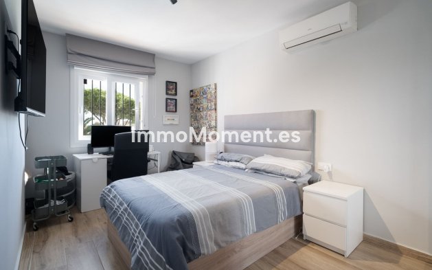 Resale - Detached villa - Benalmadena - Benalmadena Costa