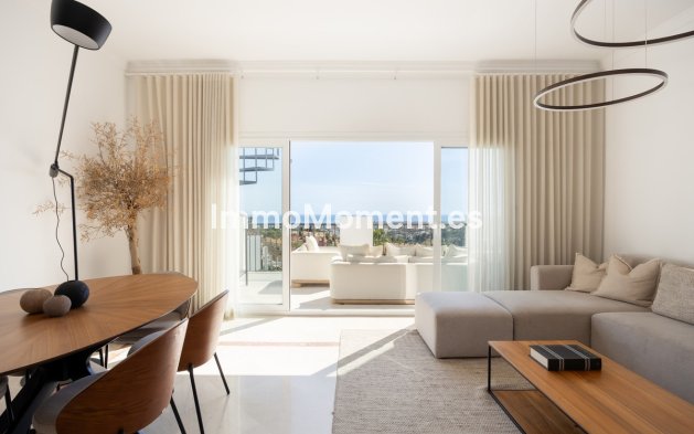Resale - Apartment - Benahavís - Benahavís Centro