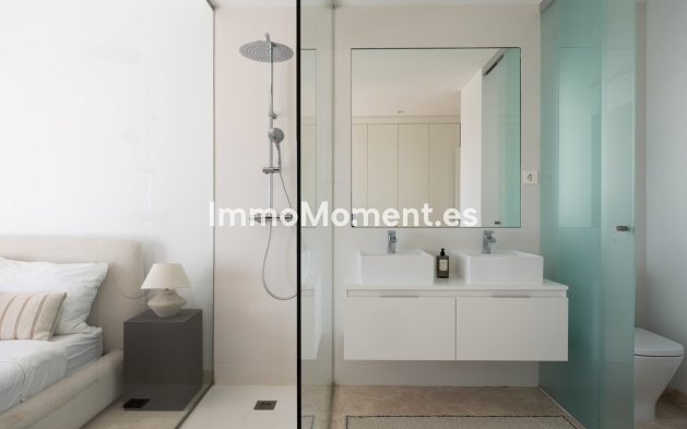 Resale - Apartment - Benahavís - Benahavís Centro