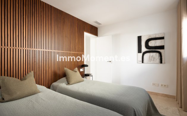Resale - Apartment - Benahavís - Benahavís Centro