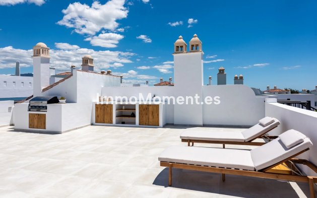 Resale - Apartment - Benahavís - Benahavís Centro
