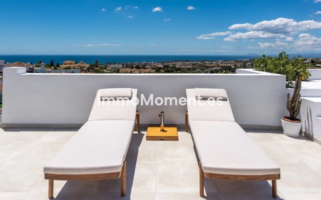 Resale - Apartment - Benahavís - Benahavís Centro