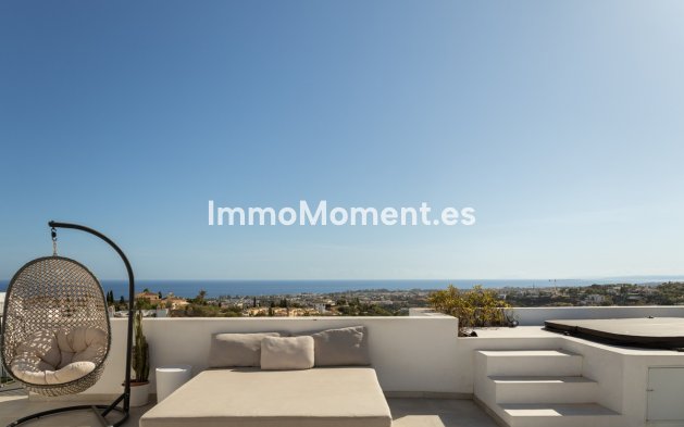 Resale - Apartment - Benahavís - Benahavís Centro