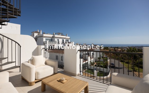 Resale - Apartment - Benahavís - Benahavís Centro