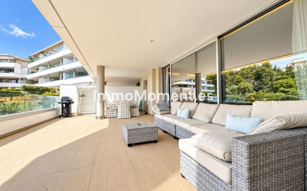 Resale - Apartment - Benahavís - Benahavís Centro