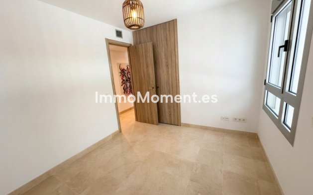 Resale - Apartment - Benahavís - Benahavís Centro
