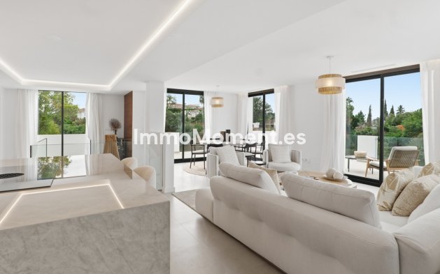 Wiederverkauf - Freistehende Villa - Marbella - El Rosario