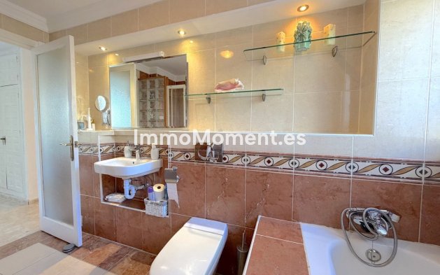 Resale - Detached villa - Fuengirola - Torreblanca