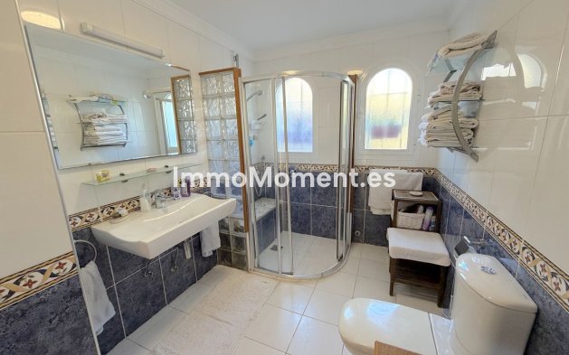 Resale - Detached villa - Fuengirola - Torreblanca