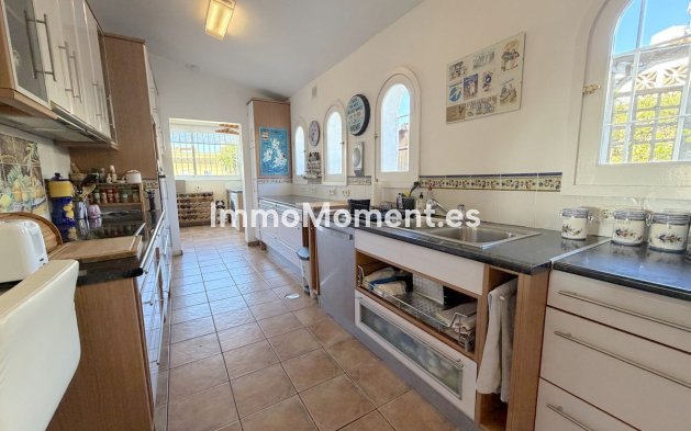 Resale - Detached villa - Fuengirola - Torreblanca