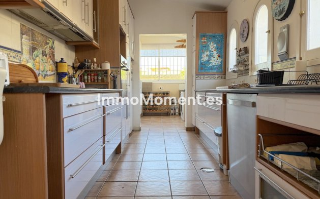 Resale - Detached villa - Fuengirola - Torreblanca