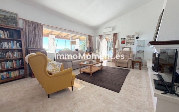 Resale - Detached villa - Fuengirola - Torreblanca