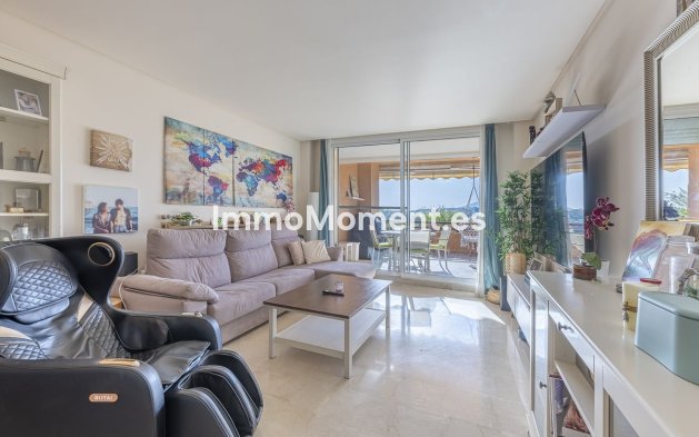 Resale - Apartment - Estepona - Cancelada