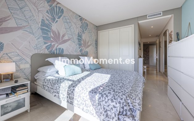 Resale - Apartment - Estepona - Cancelada