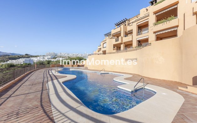 Resale - Apartment - Estepona - Cancelada