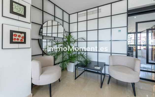Bestaande woning - Appartement - Estepona  - Cancelada