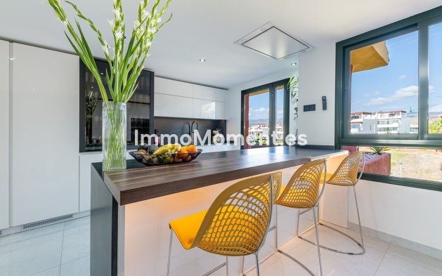 Bestaande woning - Appartement - Estepona  - Cancelada