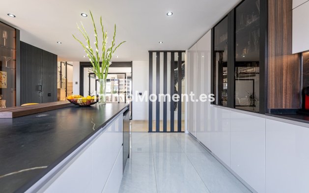 Bestaande woning - Appartement - Estepona  - Cancelada