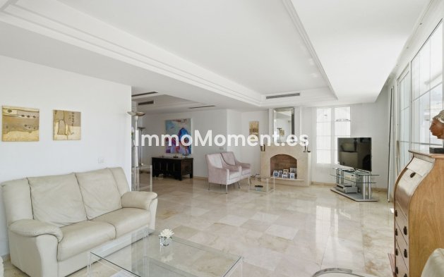 Revente - Appartement - Estepona  - Estepona Centro