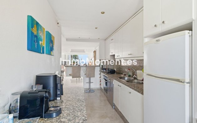 Revente - Appartement - Estepona  - Estepona Centro