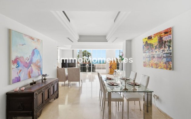 Revente - Appartement - Estepona  - Estepona Centro