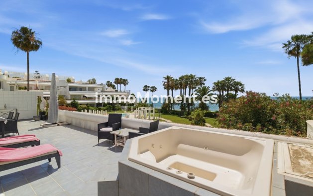 Revente - Appartement - Estepona  - Estepona Centro