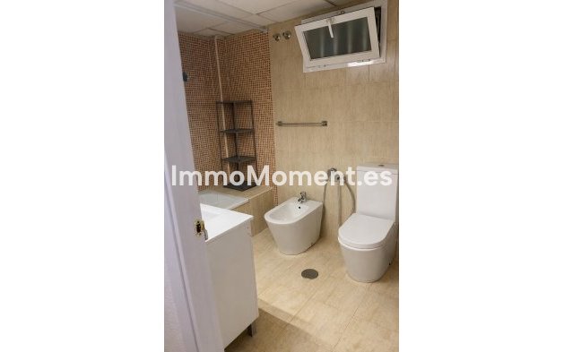 Resale - Apartment - Benalmadena - Torrequebrada