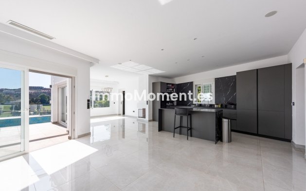 Resale - Detached villa - Benahavís - Benahavís Centro