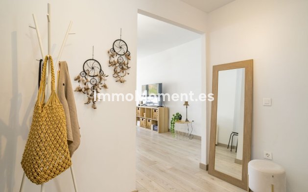 Wiederverkauf - Wohnung - Estepona  - Estepona Centro