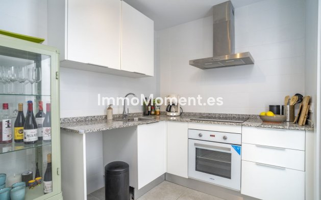Wiederverkauf - Wohnung - Estepona  - Estepona Centro