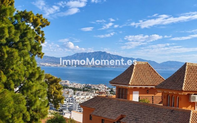 Resale - Apartment - Manilva - La Duquesa