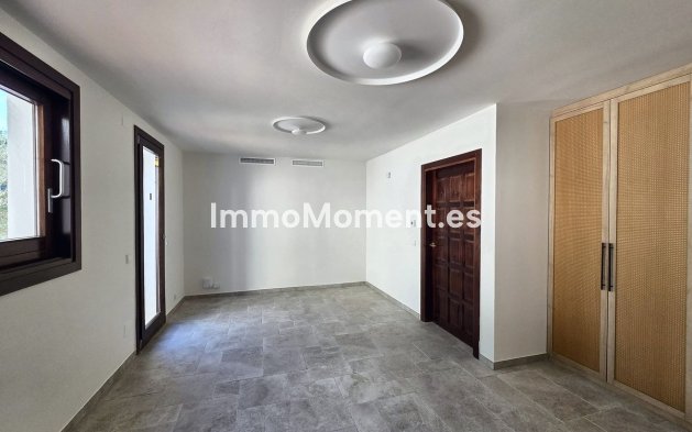 Resale - Detached villa - Benahavís - Benahavís Centro