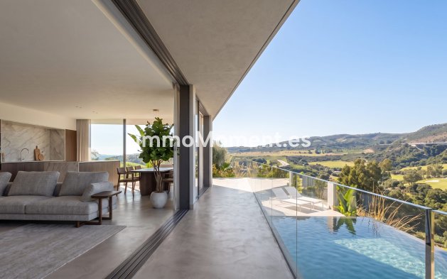 Obra nueva - Villa independiente - Estepona  - Estepona