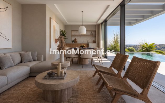 Obra nueva - Villa independiente - Estepona  - Estepona