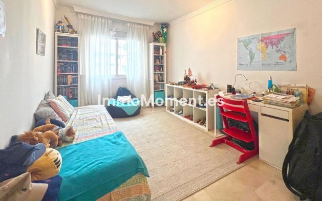 Resale - Apartment - Marbella - Marbella Centro