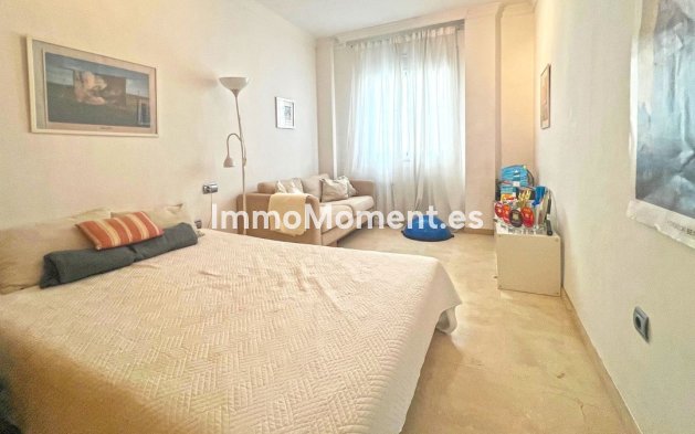Resale - Apartment - Marbella - Marbella Centro