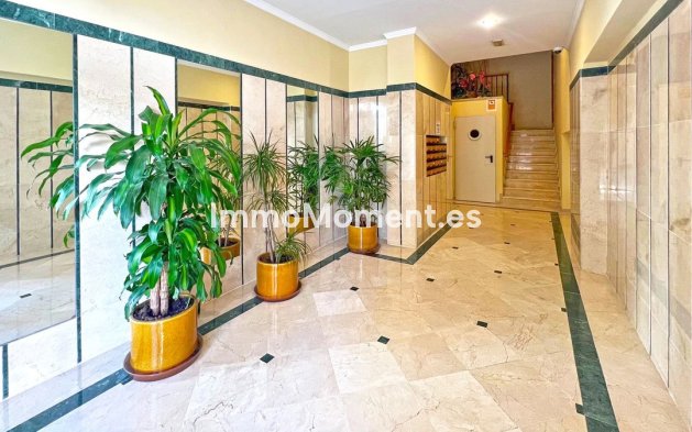 Resale - Apartment - Marbella - Marbella Centro