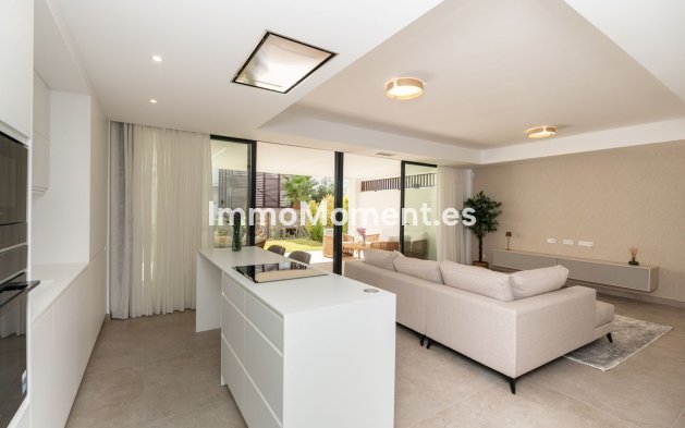 Reventa - Apartamento - Estepona  - Bel Air
