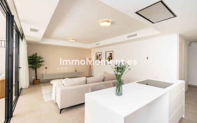 Reventa - Apartamento - Estepona  - Bel Air